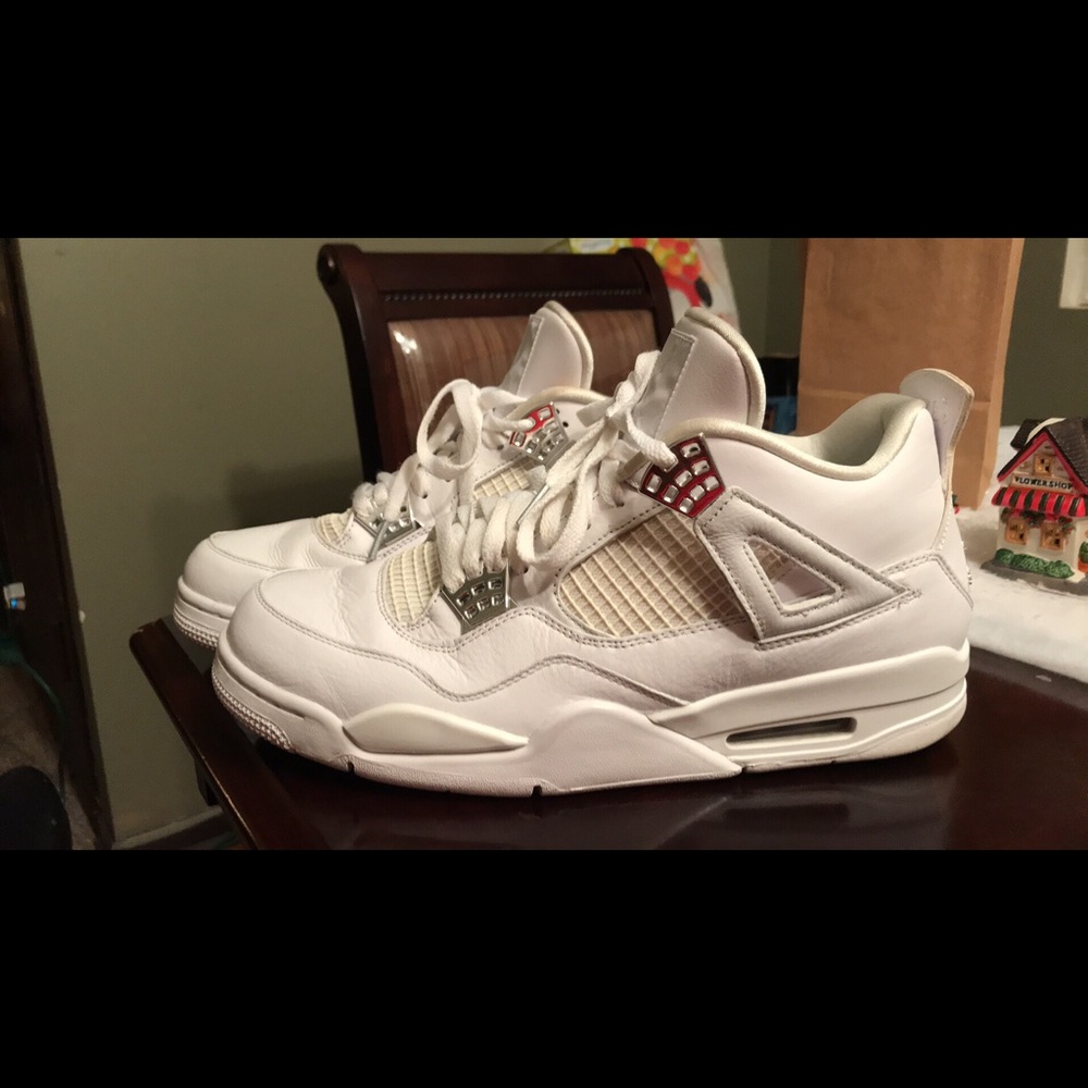Jordan retro 4